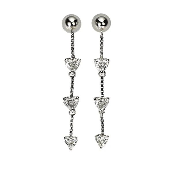 PT900 HEART SHAPE DIAMOND EARRINGS: Pt900 Heart Shape Diamond Earrings Brand: None Type: piercing Material: Pt900 Main Stone Natural Color: None Size: Length/Width/Diameter39.2Width/Thickness5.0 Accessories: None Accessories