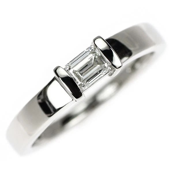 PT950 EMERALD CUT DIAMOND RING: Pt950 emerald cut diamond ring Brand: None Type: rings Material: Pt950 Main Stone Natural Color: None Size: 5.5 - 5.75 US Accessories: None Accessories Notice: When purchasing pre-owned