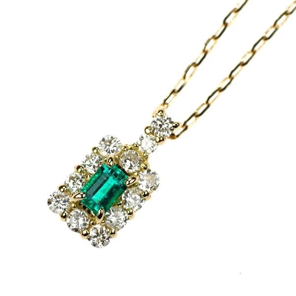 K18YG EMERALD DIAMOND PENDANT NECKLACE: K18YG Emerald Diamond Pendant Necklace Brand: None Type: pendant necklace Material: K18YG Main Stone emeralds Color: None Size: Necklace: Chain Length