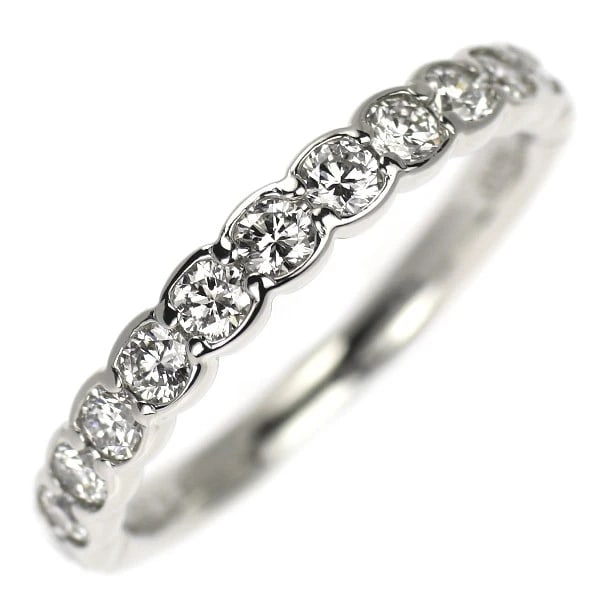 PT900 DIAMOND RING: Pt900 diamond ring Brand: None Type: rings Material: Platinum Main Stone Natural Color: Platinum Size: 5.25 US Accessories: None Accessories Notice: When purchasing pre-owned goods, please