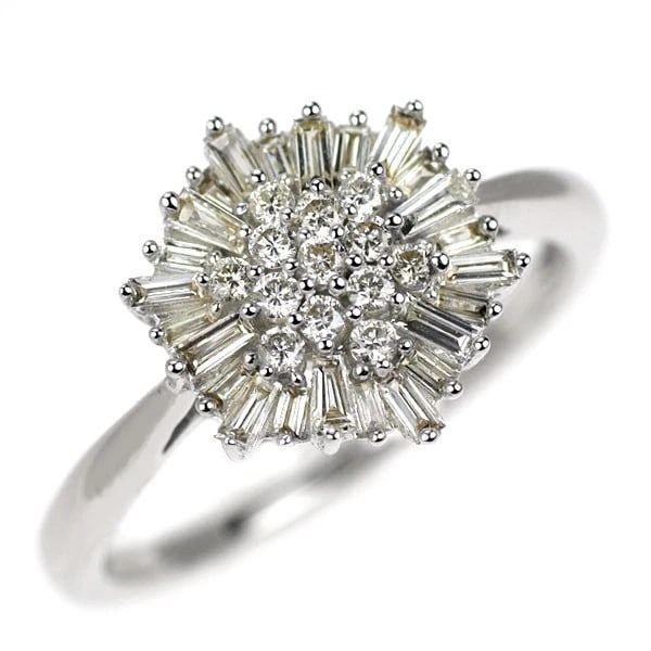 K18WG DIAMOND RING (1 of 2)