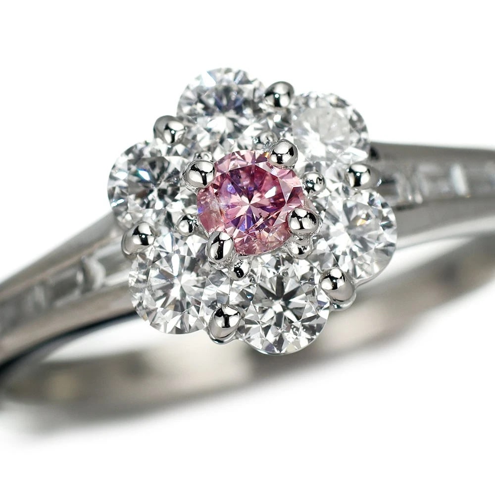 PT900 DIAMOND RING: Pt900 diamond ring Brand: None Type: rings Material: Pt900 Main Stone Natural Color: None Size: 6 US Accessories: None Accessories Notice: When purchasing pre-owned goods, please refer to the