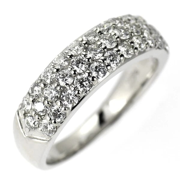 PT900 H&C DIAMOND RING: Pt900 H&C diamond ring Brand: None Type: rings Material: Pt900 Main Stone Natural Color: None Size: 6 US Accessories: None Accessories Notice: When purchasing pre-owned goods, please refer