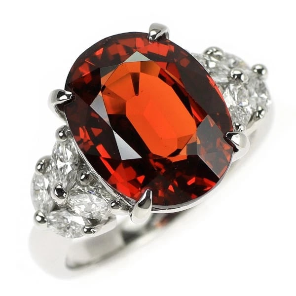 PT900 GARNET DIAMOND RING: Pt900 Garnet Diamond Ring Brand: None Type: rings Material: Pt900 Main Stone garnet Color: None Size: 6 US Accessories: None Accessories Notice: When purchasing pre-owned goods, please ref