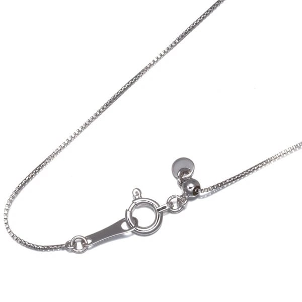 BOX CHAIN NECKLACE 18K WHITE GOLD: Box Chain Necklace 18K White Gold Brand: Unbranded Type: Necklace Material: 18K / 750 / White Gold Color: White Gold Size: Necklace length: 45cm Accessories: None Accessories Notice: When