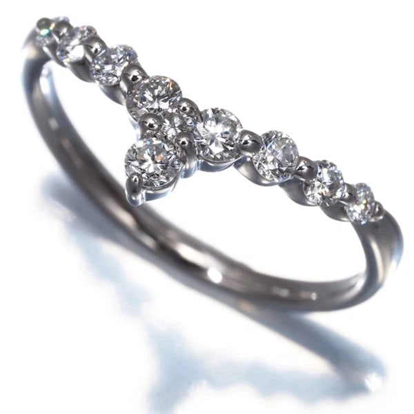 VENDOME RING DIAMOND: VENDOME Ring Diamond Brand: VENDOME Type: Ring Material: 950 / Platinum Main Stone Natural Color: Platinum Size: US5.75 - 6 Accessories: None Accessories Notice: When purchasing pre-owned