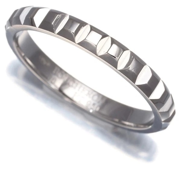 BOUCHERON RING QUATRE MEDIUM: Boucheron Ring Quatre Medium Brand: BOUCHERON Type: Ring Material: 950 / Platinum Color: Platinum Size: US7.5 - 7.75 Accessories: None Accessories Notice: When purchasing pre-owned goods,