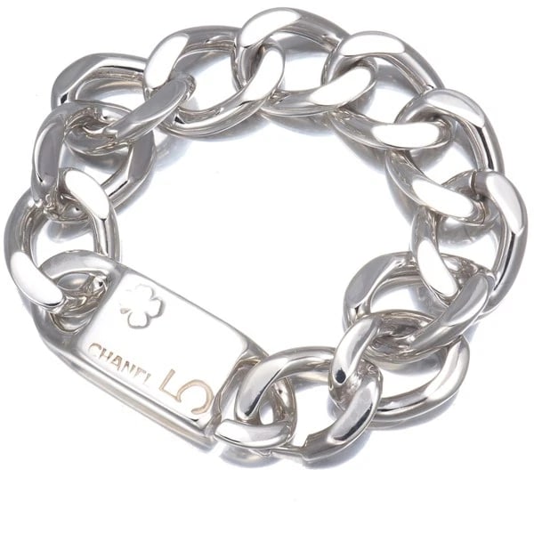 CHANEL BRACELET CLOVER CHAIN: CHANEL Bracelet Clover Chain Brand: CHANEL Type: Bracelet Material: 925 / Sterling Silver Color: Sterling Silver Size: Inner circumference: 16.5cm Accessories: None Accessories Notice: When