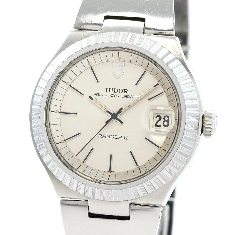 TUDOR RANGER WATCH: Tudor Ranger Watch Brand: TUDOR Type: Wrist watch Material: Band Material SS, Case Material Stainless Steel Color: Dial Color Silver Size: Case size Case Size 38mm Band Size 18.5cm Accessories: N