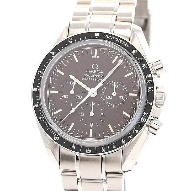 OMEGA SPEEDMASTER MOON WATCH PROFESSIONAL WATCH: Omega Speedmaster Moonwatch Professional Watch Brand: OMEGA Type: Wrist watch Material: Band Material SS, Case Material Stainless Steel Color: Dial Color Brown Size: Case size 42mm [ Arm
