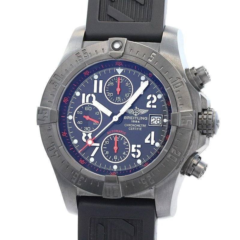 BREITLING AVENGER SKYLAND BLACK STEEL WATCH: Breitling Avenger Skyland Black Steel Watch Brand: BREITLING Type: Wrist watch Material: Band Material Rubber/SS (Black DLC) buckle, Case Material Stainless Steel (Dlc) Color: Dial Color Black Siz