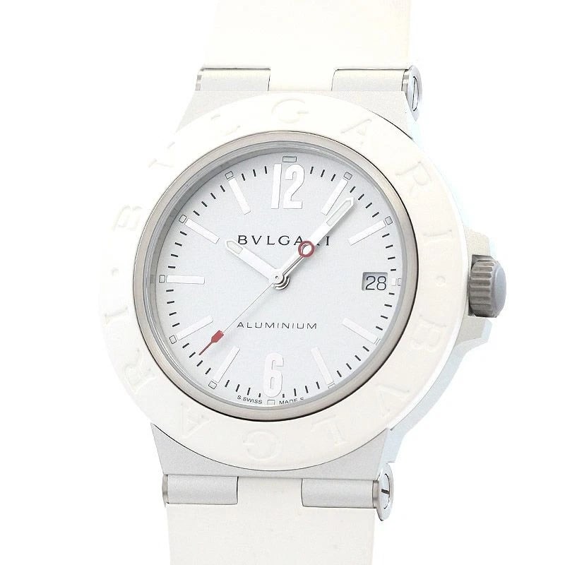 BVLGARI ALUMINUM WHITE WATCH: Bvlgari Aluminum White Watch Brand: BVLGARI Type: Wrist watch Material: Band Material Rubber/aluminum buckle, Case Material Aluminum/Rubber/Titanium (Dlc) Color: Dial Color Silver Size: Case
