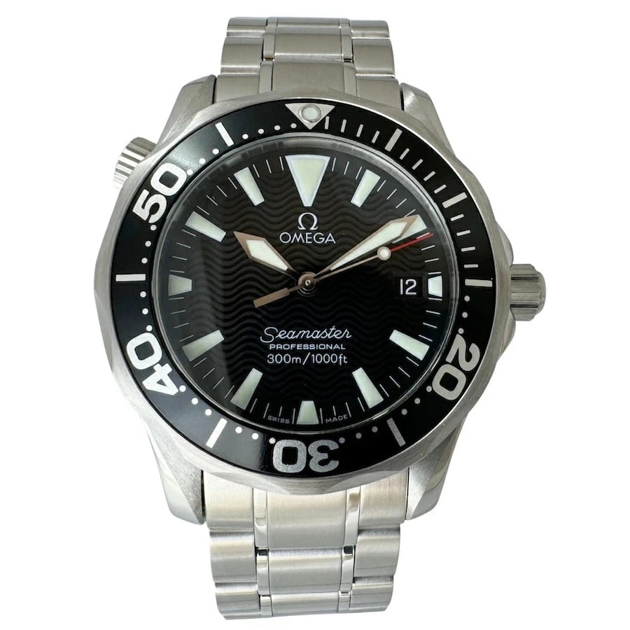 OMEGA SEAMASTER PROFESSIONAL QUARTZ WATCH: OMEGA Seamaster Professional Quartz Watch Brand: OMEGA Type: Wrist watch Material: Band Material Stainless Steel, Case Material Stainless Steel Color: Dial Color Dial Color Black Band Color Silver