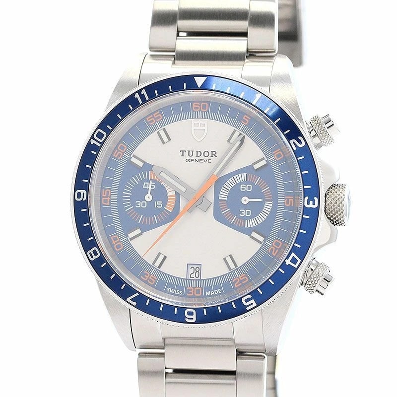 TUDOR HERITAGE CHRONO BLUE WATCH (1 of 6)