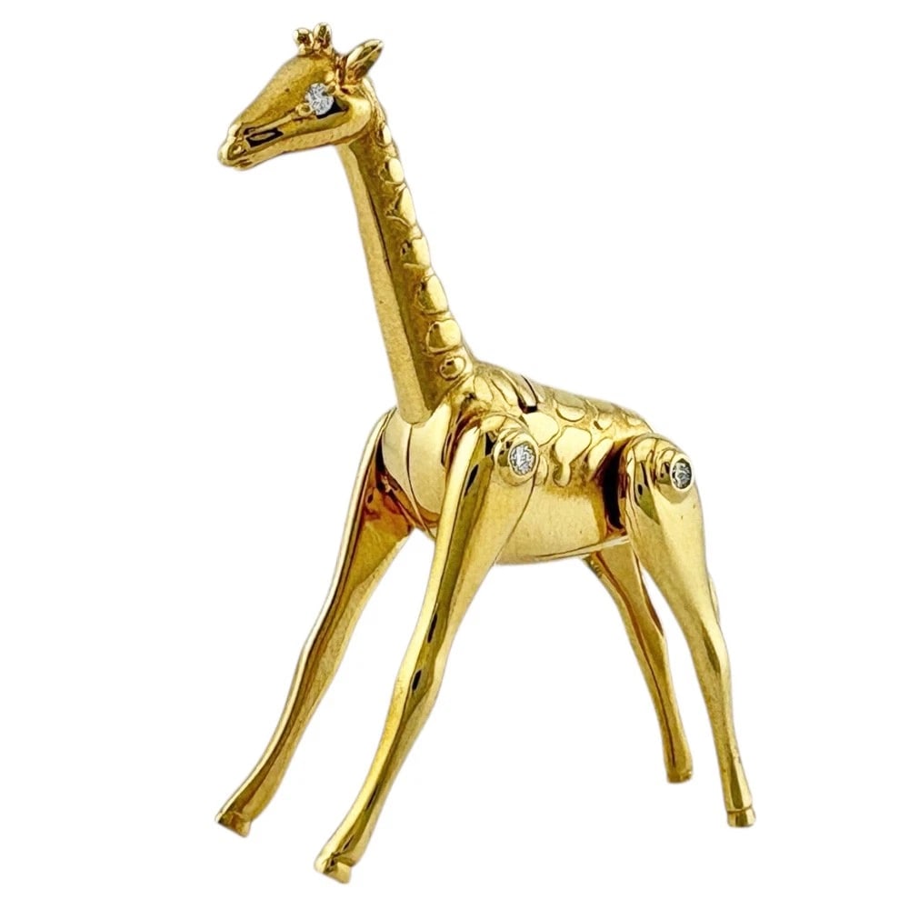 TASAKI PENDANT TOP K18 YELLOW GOLD DIAMOND: TASAKI Pendant top K18 yellow gold diamond Brand: TASAKI Type: Pendant top Material: K18 yellow gold Main Stone Natural Color: gold Size: Top:W25.0mm x H42.0mm Clasp:W2.0mm x H5.0mm 