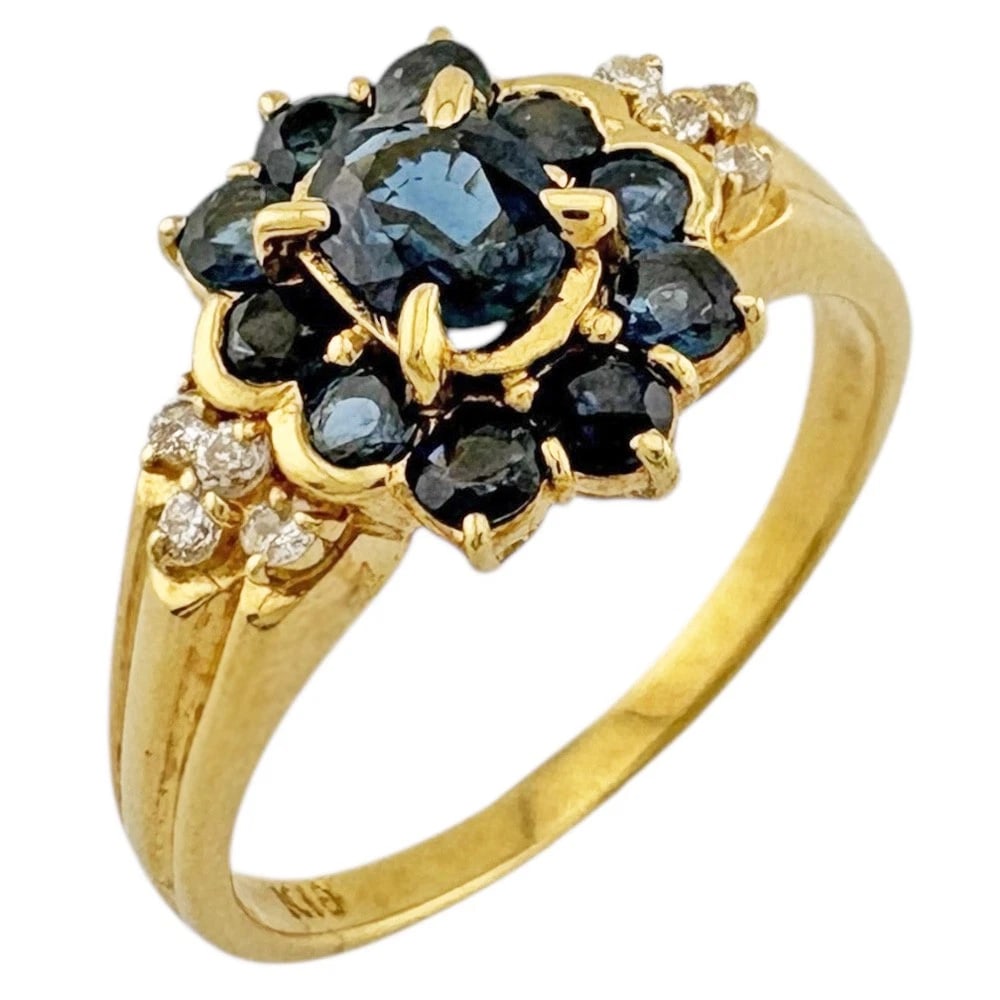 RING K18 YELLOW GOLD SAPPHIRE: Ring K18 yellow gold sapphire Brand: Unbranded Type: Ring Material: K18 yellow gold Color: gold Size: US 6 1/8 Accessories: None Accessories Notice: When purchasing pre-owned goods, please