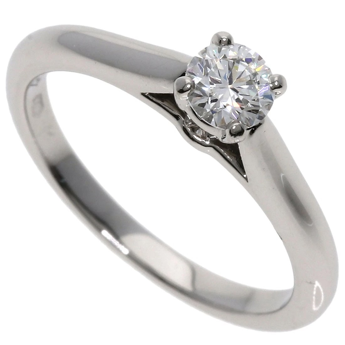 CARTIER SOLITAIRE 1P DIAMOND RING PLATINUM PT950: CARTIER Solitaire 1P Diamond Ring Platinum PT950 Brand: CARTIER Type: Ring Material: Platinum PT950 Main Stone Natural Color: Silver Size: 3.75(US) Accessories: None Accessories Notice: Whe