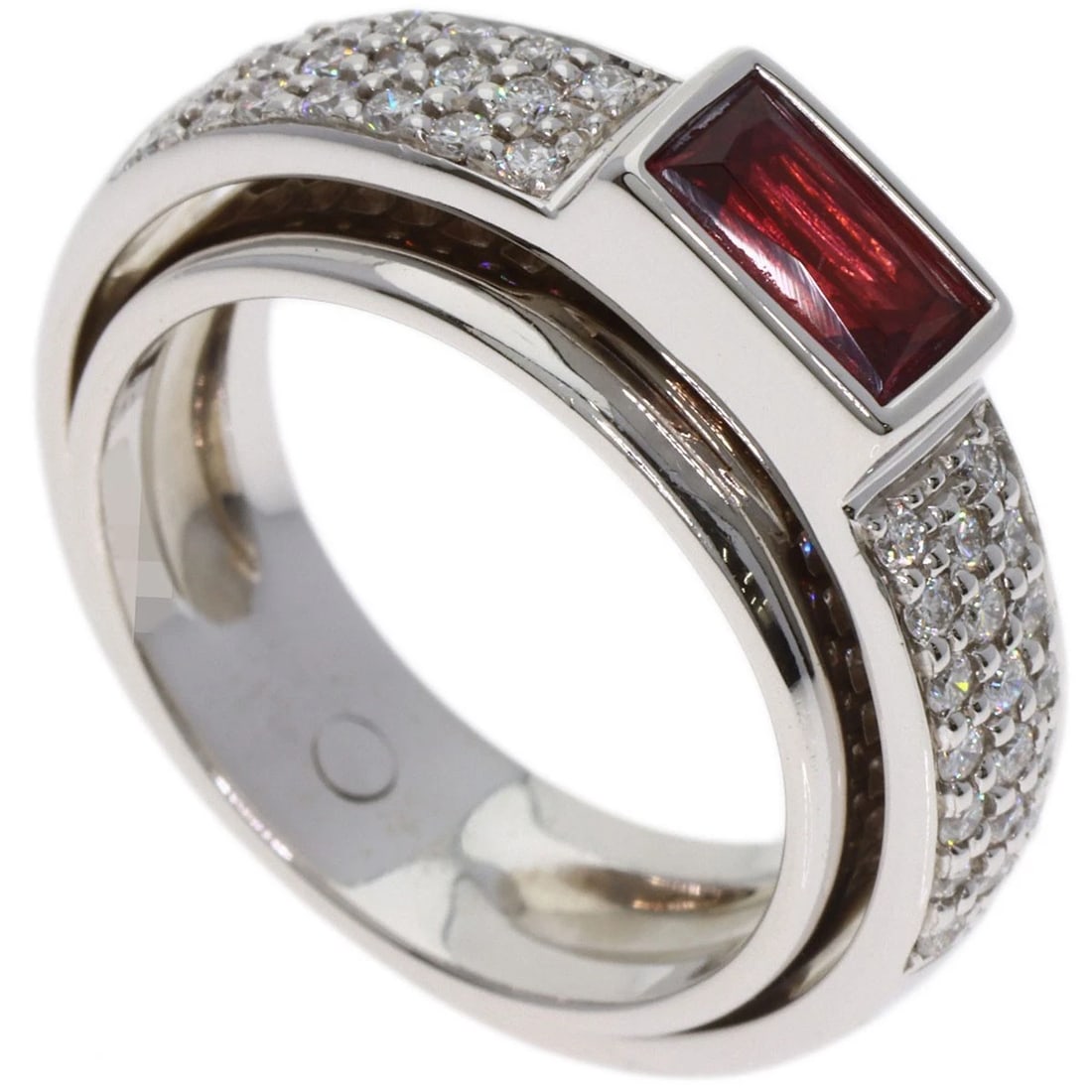 PIAGET TOPAZ RING K18 WHITE GOLD: PIAGET Topaz Ring K18 White Gold Brand: PIAGET Type: Ring Material: K18 White Gold Main Stone Topaz Color: Silver Size: 7.5(US) Accessories: None Accessories Notice: When purchasing pre-own