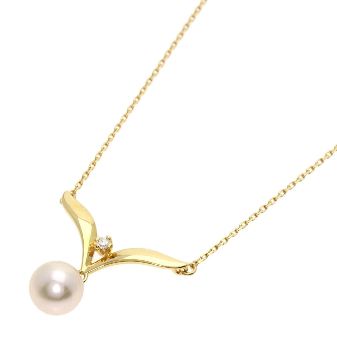 MIKIMOTO PEARL DIAMOND NECKLACE K18 YELLOW GOLD: MIKIMOTO Pearl Diamond Necklace K18 Yellow Gold Brand: MIKIMOTO Type: Necklace Material: K18 Yellow Gold Color: Gold Size: Stone Size:0.3inch/6.8mm Chain Length:16.5inch/42cm Chain Width:0.3inch/0