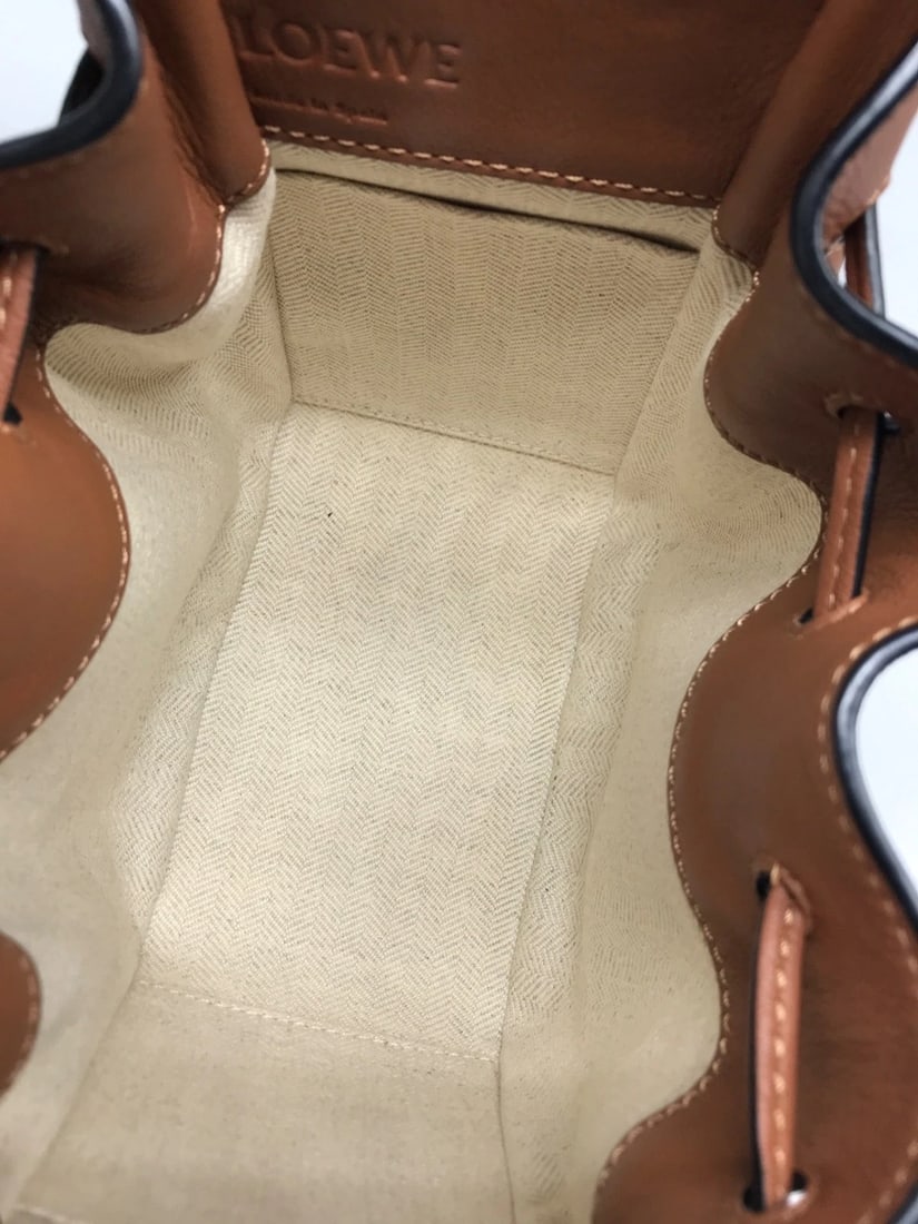 LOEWE HAMMOCK DRAWSTRING BAG MINI - 8