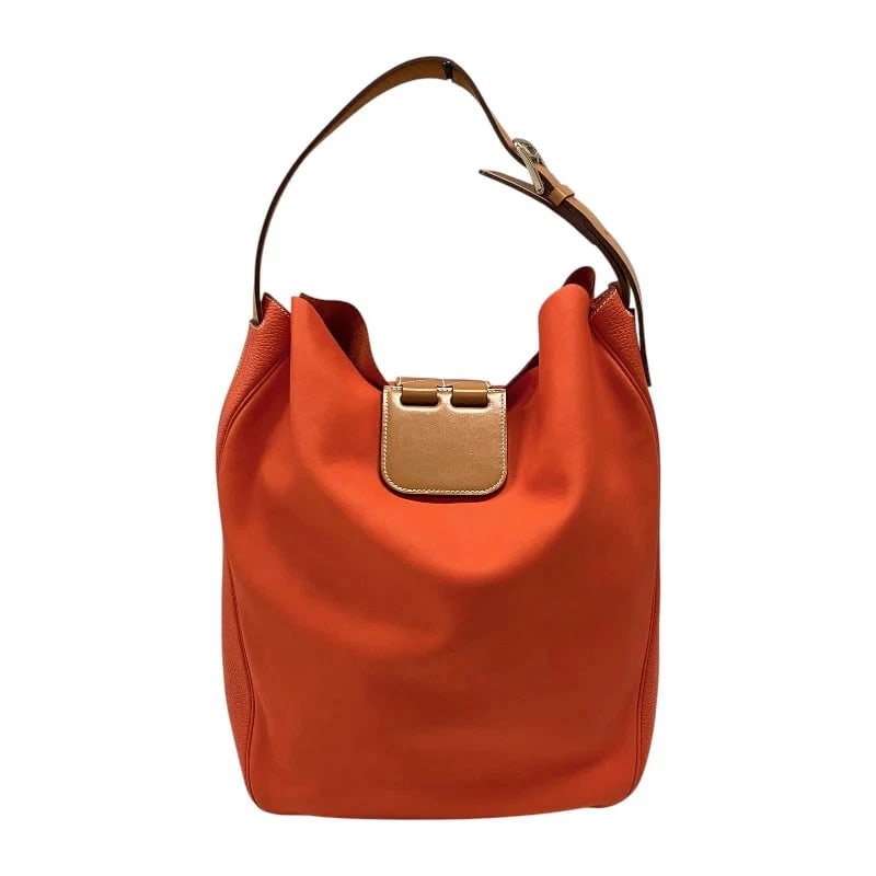 HERMES VERROU CHAINE 29 T STAMP ORANGE POPPY: HERMES Verrou Chaine 29 T Stamp Orange Poppy Brand: HERMES Type: Handbag Material: Swift/Tauillon Clemence Color: Orange Poppy Size: W: 29cm / H: 42cm / D: 12cm Accessories: None Accessories