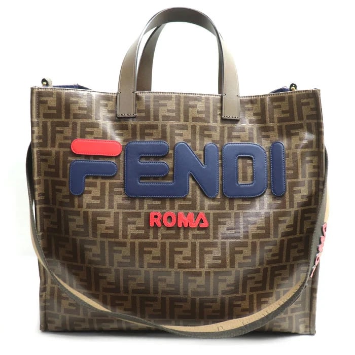 FENDI FILA COLLABORATION ZUCCA PATTERN TOTE BAG SHOULDER BAG: FENDI FILA Collaboration Zucca Pattern Tote Bag Shoulder Bag Brand: FENDI Type: Handbag Material: Pvc Coated Canvas And Leather Color: Brown/Multi Size: W39cm x H34cm x D17cm Handle: 35cm 