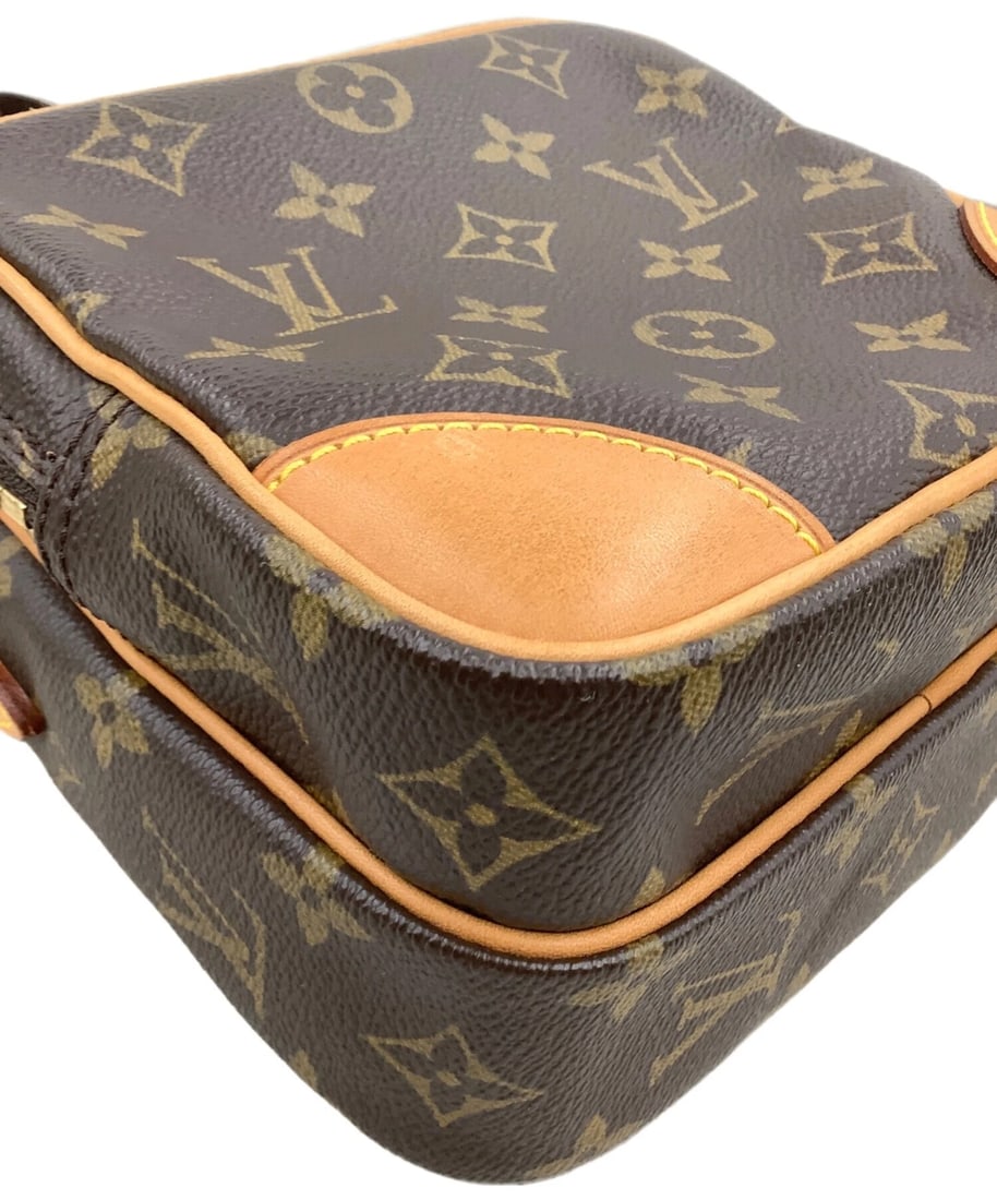 LOUIS VUITTON AMAZON - 4