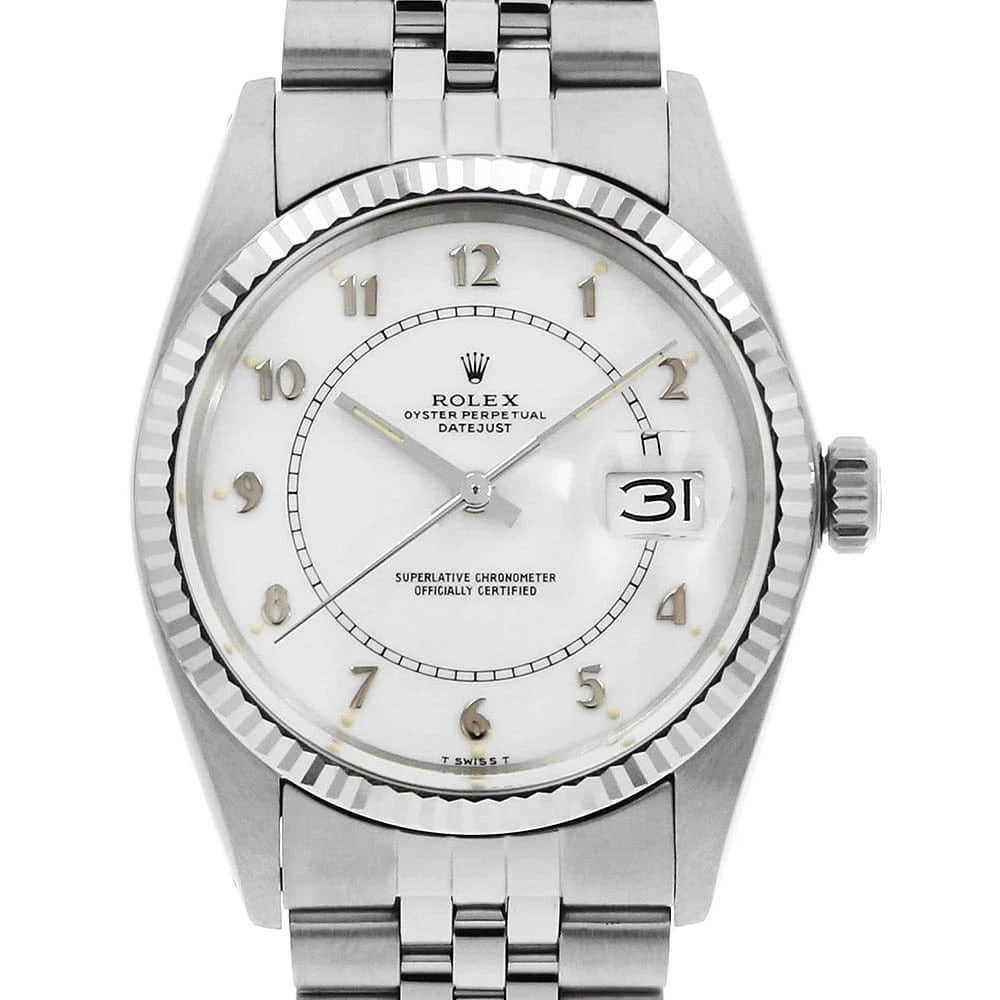 ROLEX DATEJUST WHITE BOILER GAUGE WATCH: ROLEX Datejust white Boiler Gauge Watch Brand: ROLEX Type: Wrist watch Material: Band Material Stainless Steel, Case Material Stainless Steel Color: Dial Color White Size: Band Size 18.5cm