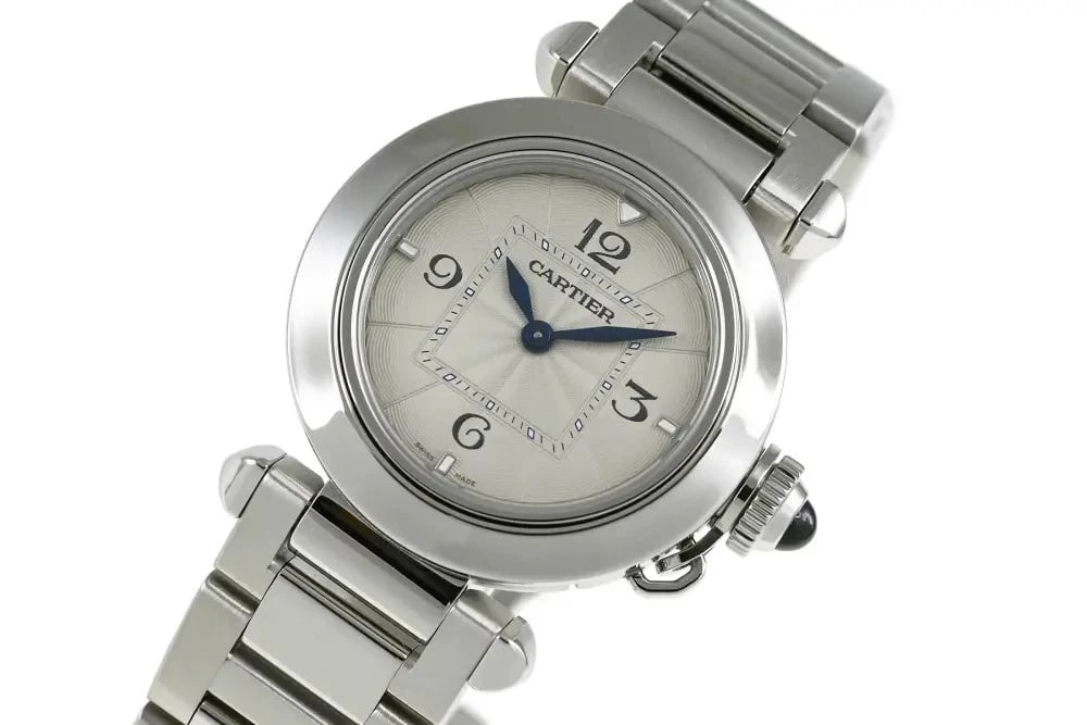 CARTIER PASHA WATCH WATCH: CARTIER Pasha Watch Watch Brand: CARTIER Type: Wrist watch Material: Band Material None, Case Material SS Color: Dial Color Opaline (Silver) Size: Case size Case Size 30mm Case Thickness 8mm [