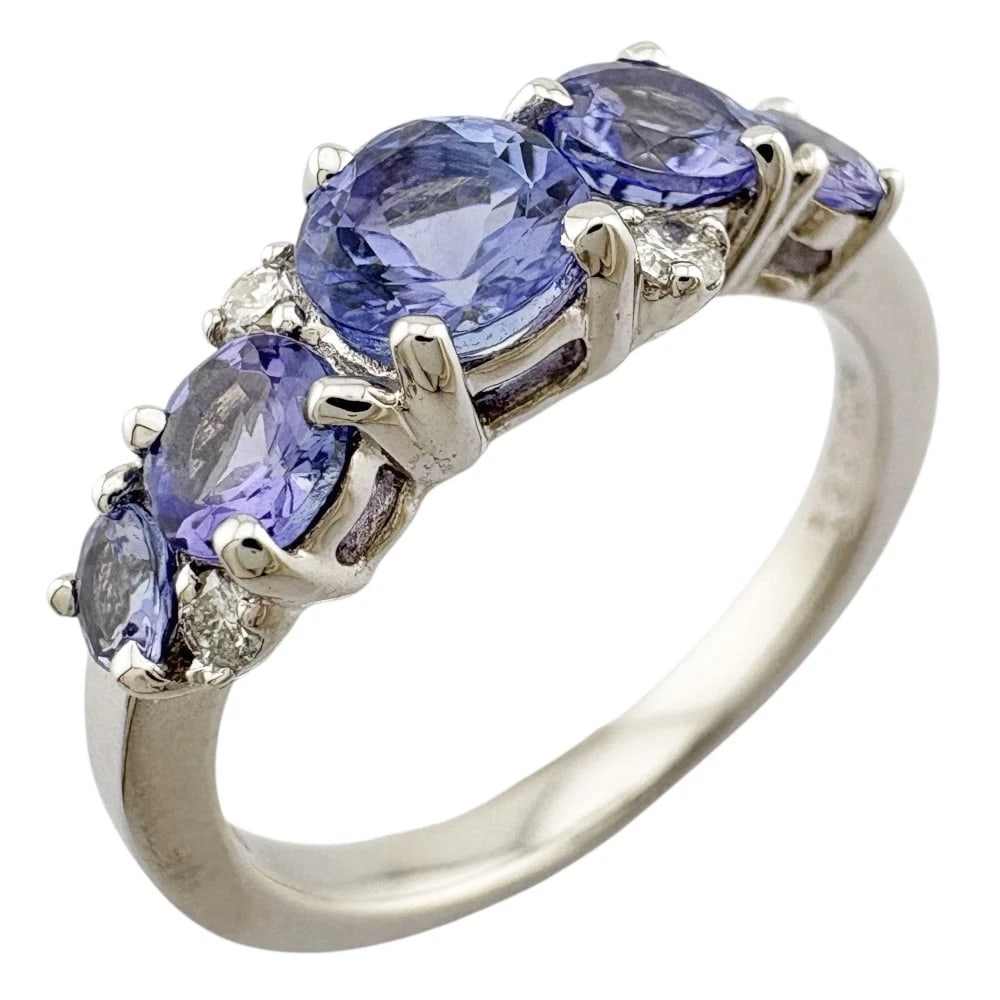 RING K18 WHITE GOLD TANZANITE: Ring K18 white gold Tanzanite Brand: Unbranded Type: Ring Material: K18 white gold Color: Silver Size: US 6 1/8 Accessories: None Accessories Notice: When purchasing pre-owned goods, pleas