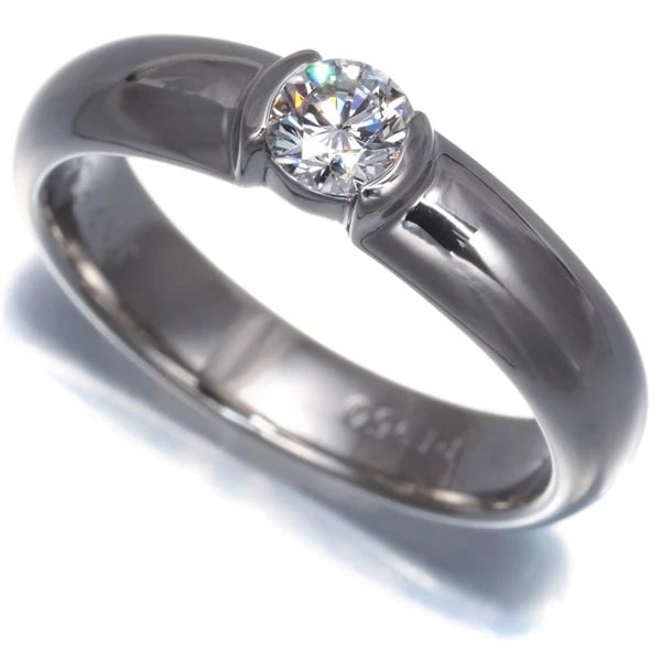 TIFFANY&CO. RING DIAMOND SOLITAIRE: Tiffany&Co. Ring Diamond Solitaire Brand: Tiffany & Co. Type: Ring Material: 950 / Platinum Main Stone Natural Color: Platinum Size: US5 Accessories: None Accessories Notice: When purchasi