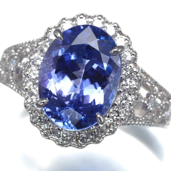 TANZANITE MILGRAIN RING: Tanzanite Milgrain Ring Brand: Unbranded Type: Ring Material: 900 / Platinum Color: Platinum Size: US5.75 - 6 Accessories: None Accessories Notice: When purchasing pre-owned goods, please
