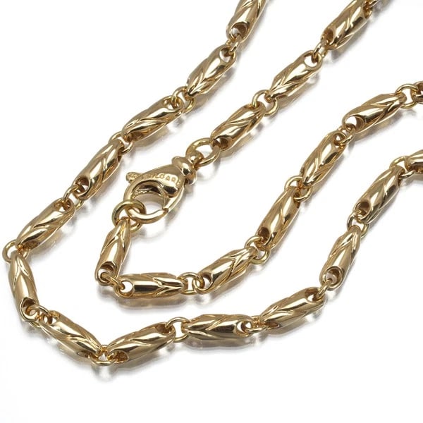 BVLGARI CHAIN NECKLACE PASSODOPIO: BVLGARI Chain Necklace Passodopio Brand: BVLGARI Type: Necklace Material: 18K / 750 / Yellow Gold Color: Yellow Gold Size: Necklace length: 40cm Accessories: None Accessories Notice: When