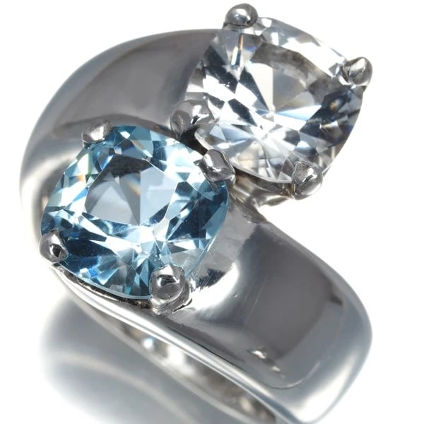 HERMES RARE RING TOPAZ: HERMES Rare Ring Topaz Brand: HERMES Type: Ring Material: 925 / Sterling Silver Color: Sterling Silver Size: 6 US Accessories: None Accessories Notice: When purchasing pre-owned goods, please