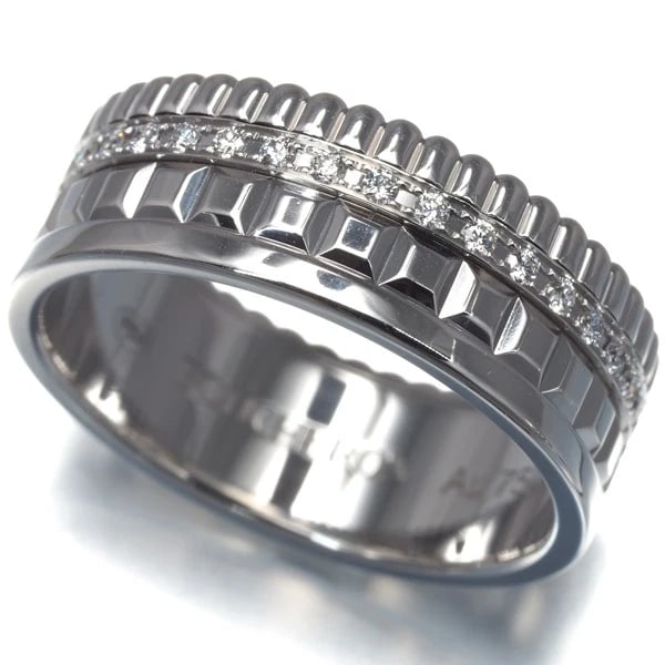 BOUCHERON RING DIAMOND QUATRE RADIANT SMALL: Boucheron Ring Diamond Quatre Radiant Small Brand: BOUCHERON Type: Ring Material: 18K / 750 / White Gold Main Stone Natural Color: White Gold Size: US7.5 - 7.75 Accessories: None Accessories