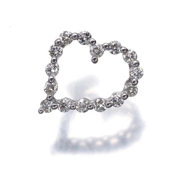 DIAMOND HEART PENDANT: Diamond Heart Pendant Brand: Unbranded Type: Pendant Material: 18K / 750 / White Gold Main Stone Natural Color: White Gold Size: Design size: 16.8 x 14.5mm Accessories: None Accessories