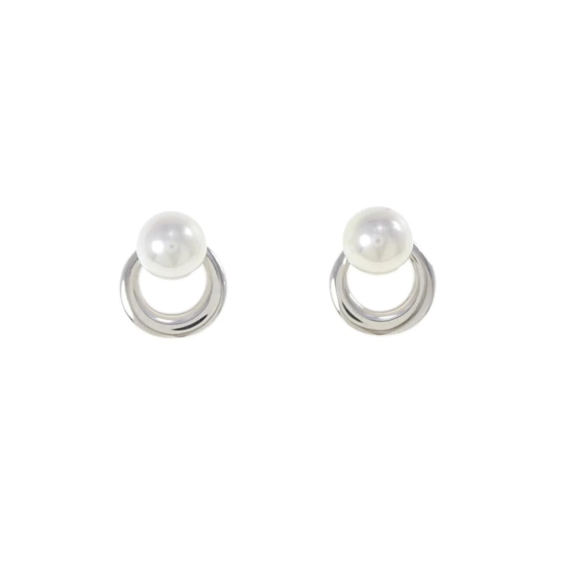 MIKIMOTO AKOYA PEARL EARRINGS: MIKIMOTO Akoya Pearl Earrings Brand: MIKIMOTO Type: Earrings Material: K18 White Gold Main Stone Akoya Pearl Color: White Gold Size: ActualSize HxW: 9.9mmx8.5mm Accessories: None Accessories
