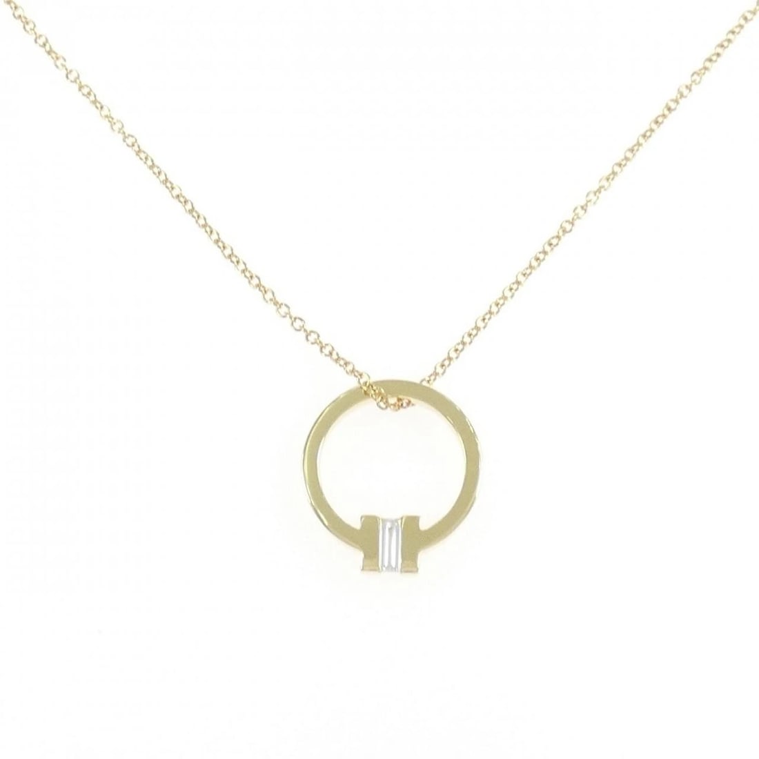 TIFFANY T SQUARE NECKLACE: Tiffany T Square Necklace Brand: Tiffany Type: Necklace Material: 750 Yellow Gold Main Stone Natural Color: Yellow Gold Size: 41/46cm Accessories: None Accessories Notice: When purchasing