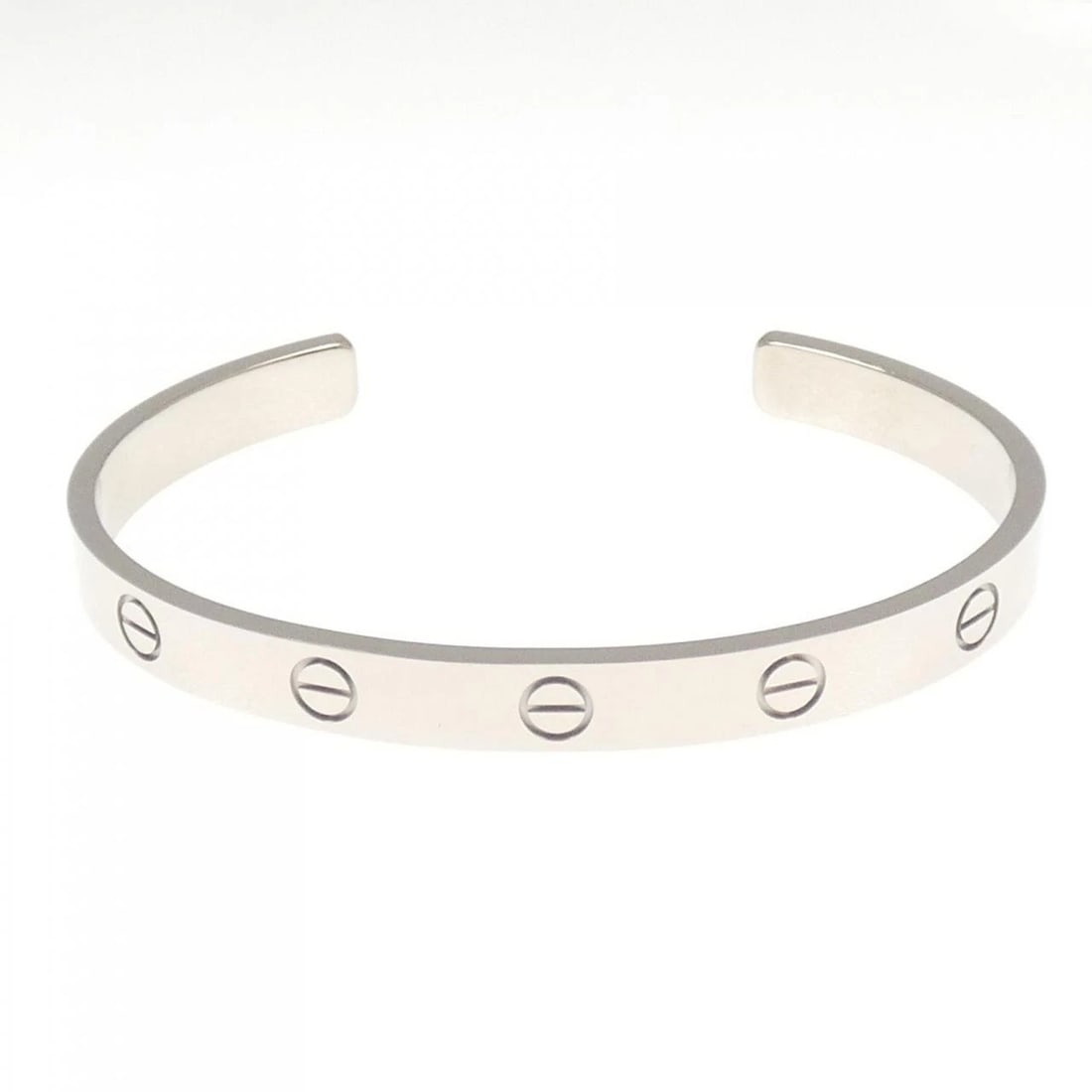 CARTIER LOVE BRACELET: Cartier Love Bracelet Brand: Cartier Type: Bracelet Material: 750 White Gold Color: White Gold Size: 16.5cm(17) Accessories: None Accessories Notice: When purchasing pre-owned goods, please