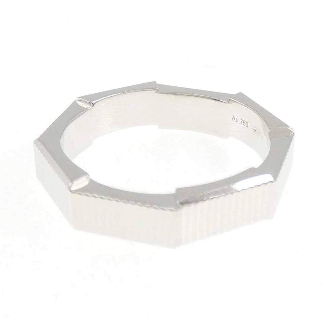GUCCI 750WG RING: GUCCI 750WG Ring Brand: GUCCI Type: Ring Material: 750 White Gold Color: White Gold Size: 7-7.5 (US size) Accessories: None Accessories Notice: When purchasing pre-owned goods, please refer