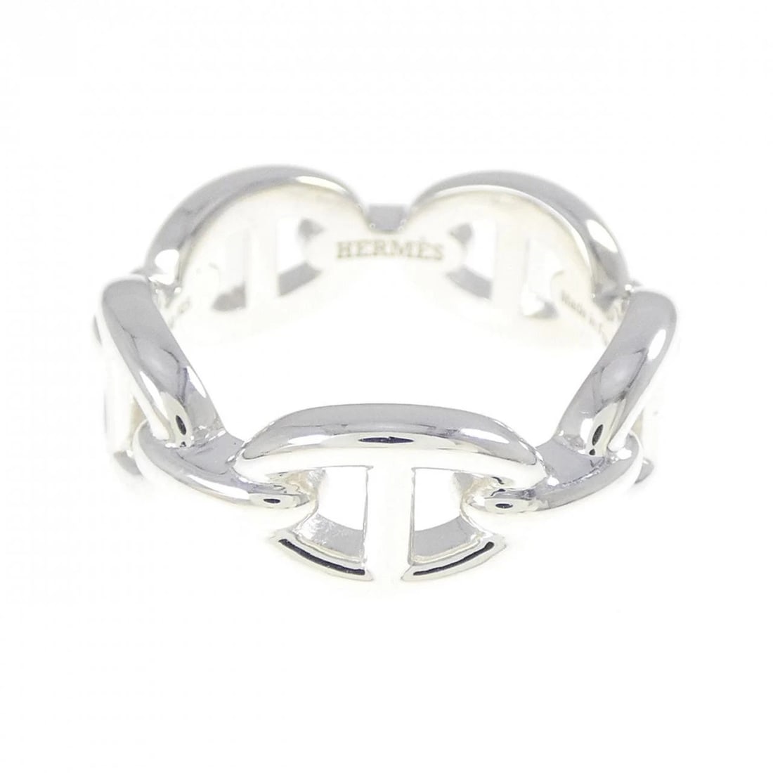 HERMES CHAINE D'ANCRE ENCHENE RING: HERMES Chaine d'Ancre Enchene Ring Brand: HERMES Type: Ring Material: 925 Silver Color: Silver Size: 6-6.5 (US size) Accessories: None Accessories Notice: When purchasing pre-owned goods,