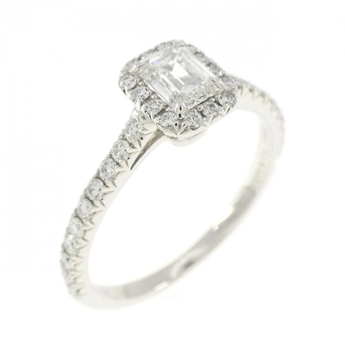 TIFFANY SOLESTE EMERALD CUT RING: Tiffany Soleste Emerald cut Ring Brand: Tiffany Type: Ring Material: Platinum Main Stone Natural Color: Platinum Size: 5 (US size) Accessories: None Accessories Notice: When purchasing