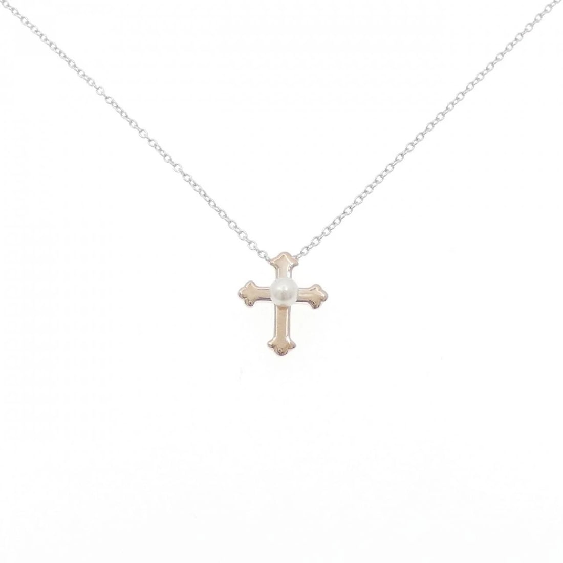 TASAKI CROSS FRESHWATER PEARL NECKLACE: TASAKI Cross Freshwater Pearl Necklace Brand: TASAKI Type: Necklace Material: 750 Pink Gold K18 White Gold Main Stone Freshwater Pearl Color: Pink Gold White Gold Size: 40cm Accessories: None