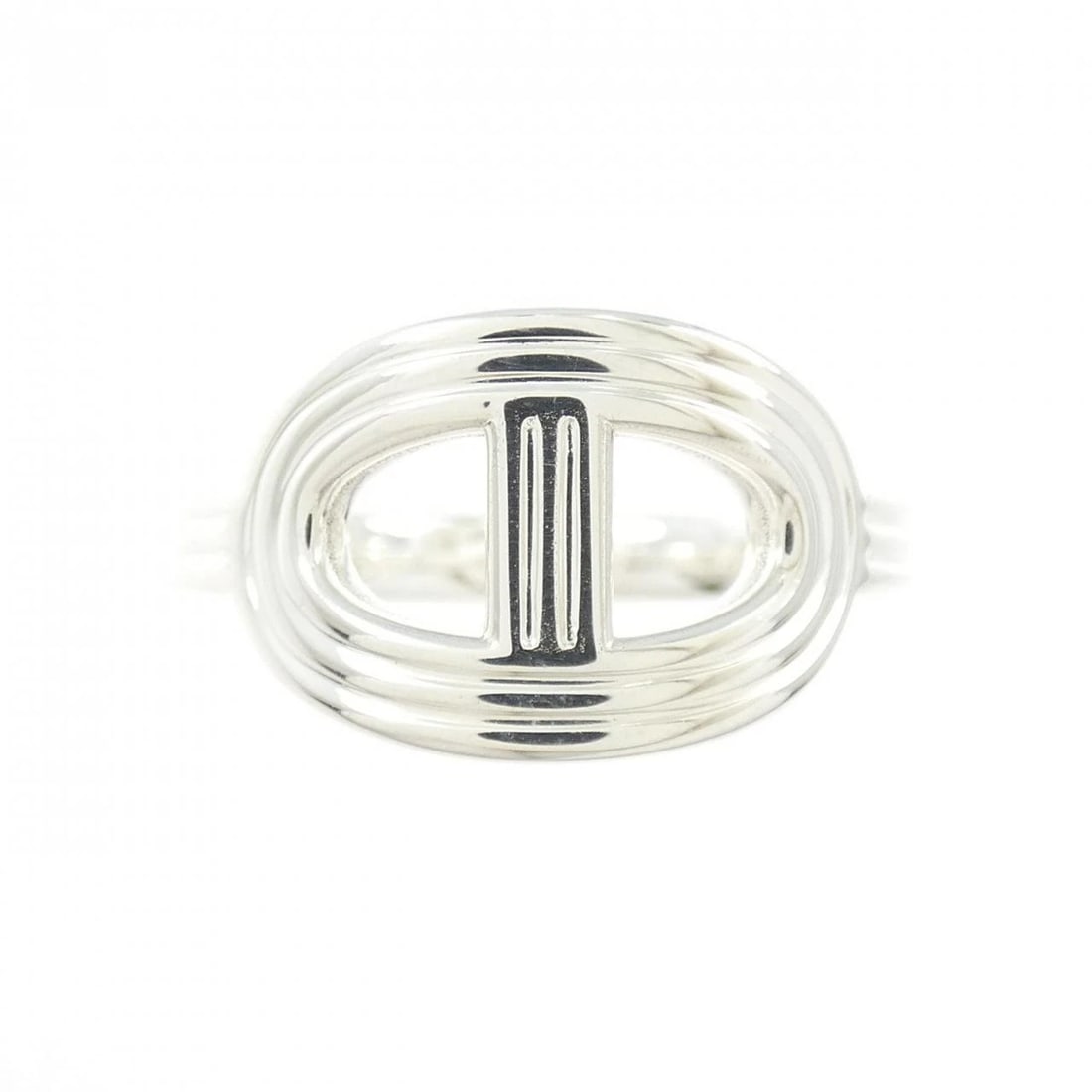 HERMES CHAINE D'ANCRE 24 RING: HERMES Chaine d'Ancre 24 Ring Brand: HERMES Type: Ring Material: 925 Silver Color: Silver Size: 6.5 (US size) Accessories: None Accessories Notice: When purchasing pre-owned goods, please