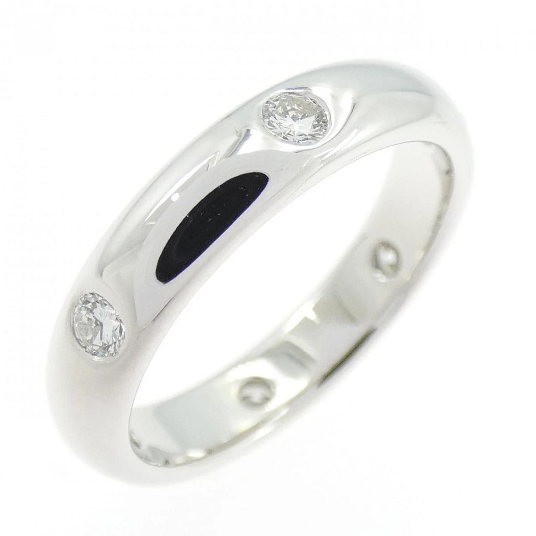 CARTIER STELLA RING: Cartier Stella Ring Brand: Cartier Type: Ring Material: 750 White Gold Main Stone Natural Color: White Gold Size: 5 (US size) Accessories: None Accessories Notice: When purchasing pre-owned