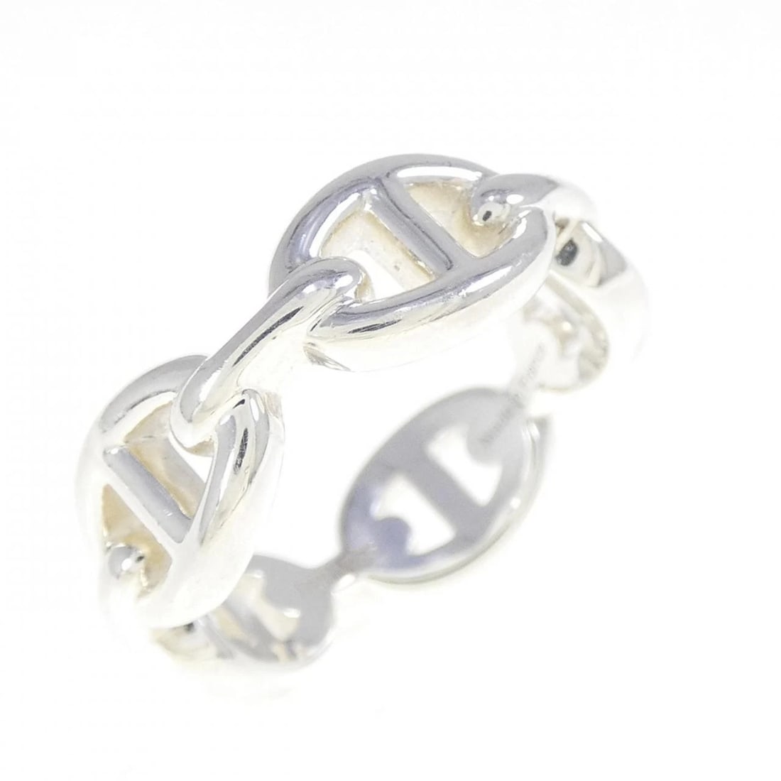 HERMES CHAINE D'ANCRE ENCHENE RING: HERMES Chaine d'Ancre Enchene Ring Brand: HERMES Type: Ring Material: 925 Silver Color: Silver Size: 6.5 (US size) Accessories: None Accessories Notice: When purchasing pre-owned goods,