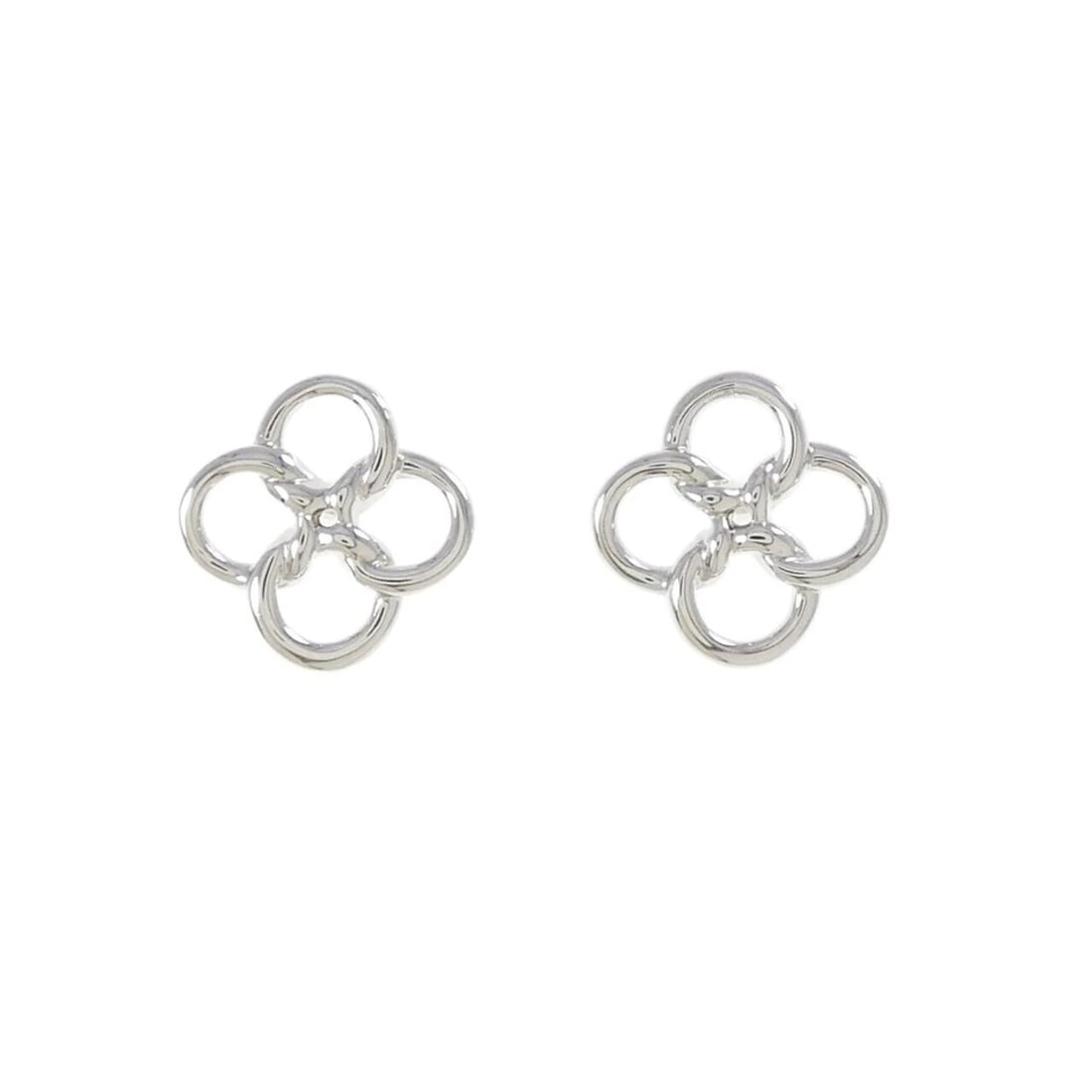 TIFFANY QUADRIFOGLIO EARRINGS: Tiffany Quadrifoglio Earrings Brand: Tiffany Type: Earrings Material: Platinum 950 Color: Platinum Size: none Accessories: None Accessories Notice: When purchasing pre-owned goods, please