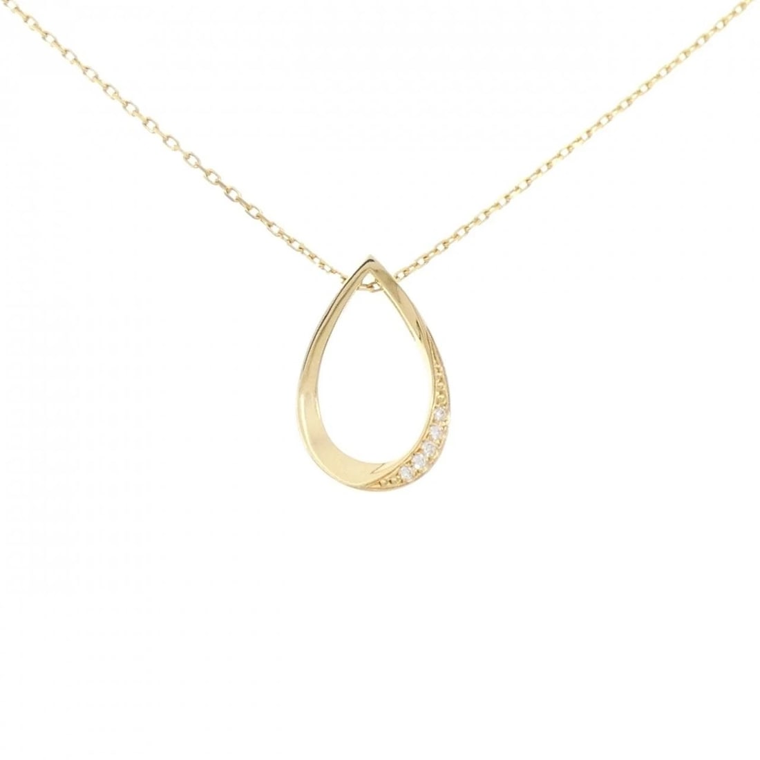 MIKIMOTO DIAMOND NECKLACE: MIKIMOTO Diamond Necklace Brand: MIKIMOTO Type: Necklace Material: K18 Yellow Gold Main Stone Natural Color: Yellow Gold Size: 40cm Accessories: None Accessories Notice: When purchasing
