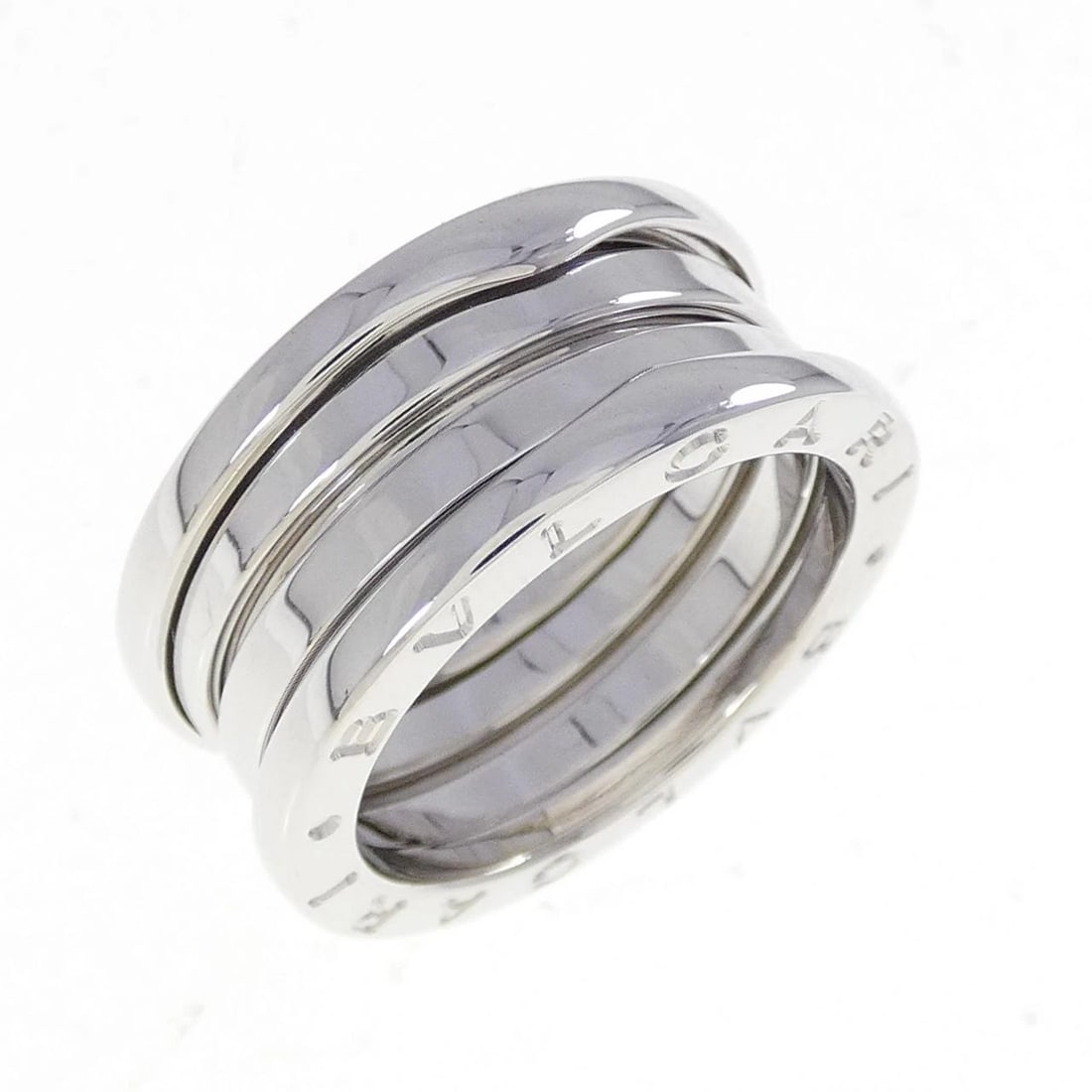 BVLGARI B.ZERO1 3 BANDS RING: BVLGARI B.zero1 3 Bands Ring Brand: BVLGARI Type: Ring Material: 750 White Gold Color: White Gold Size: 7 (US size) Accessories: None Accessories Notice: When purchasing pre-owned goods, p
