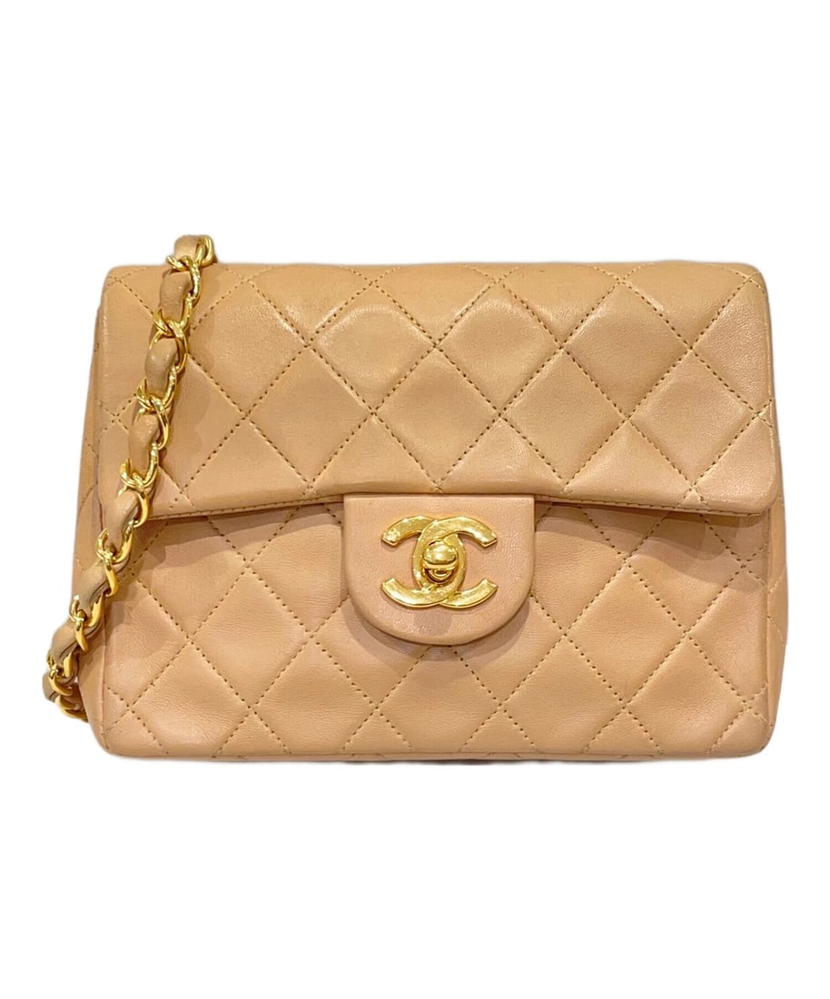 CHANEL MINI MATELASSÉ (1 of 10)